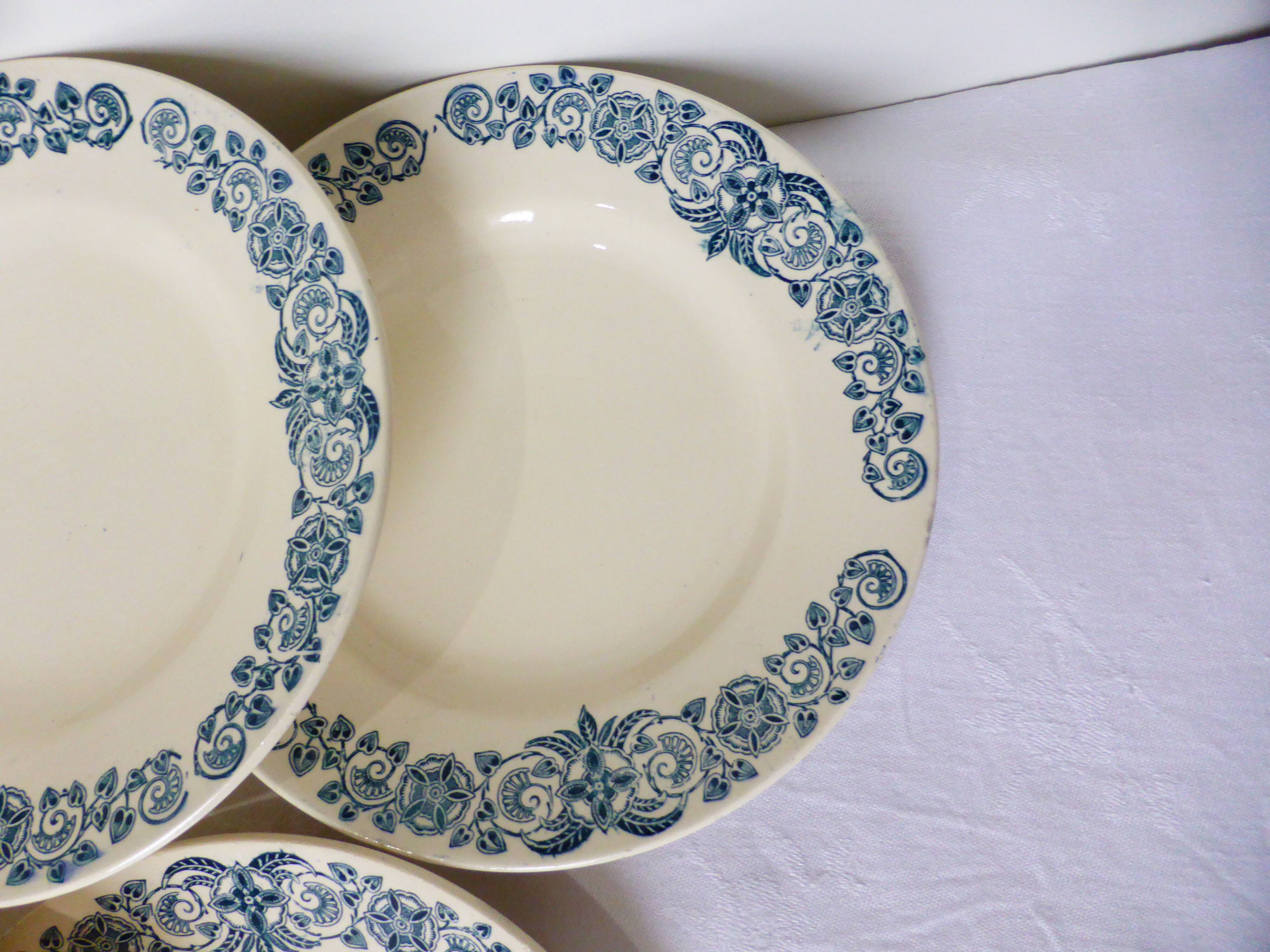 6 vintage Longchamp ironstone dessert plates, Alesia model 211226