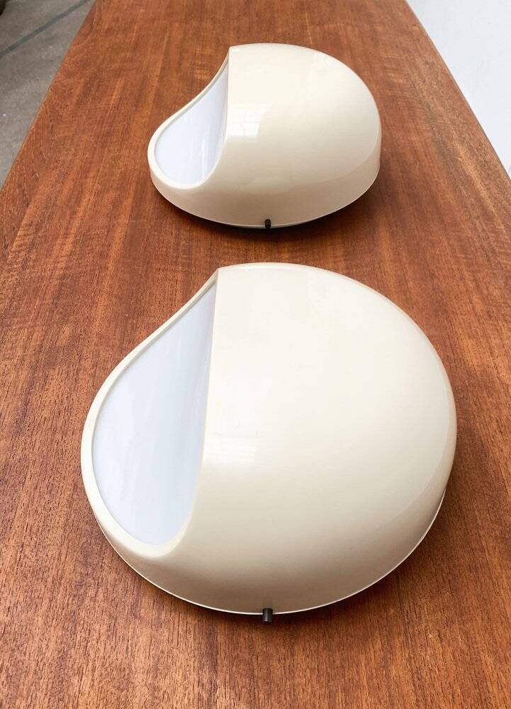 Italian Space Age Wall Lamps from the Mid-Century by Gerd Lange for Kartell, 1960s, Set of 2