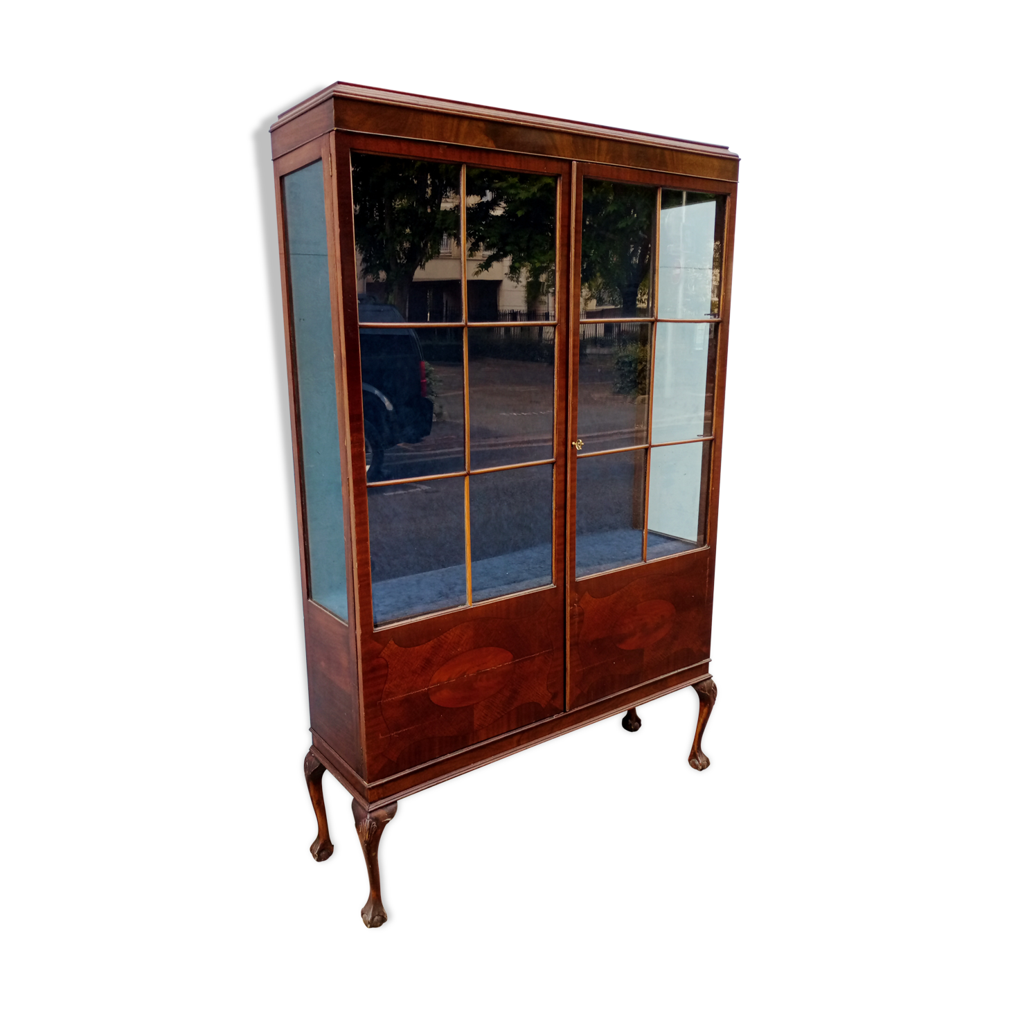 Showcase english mahogany