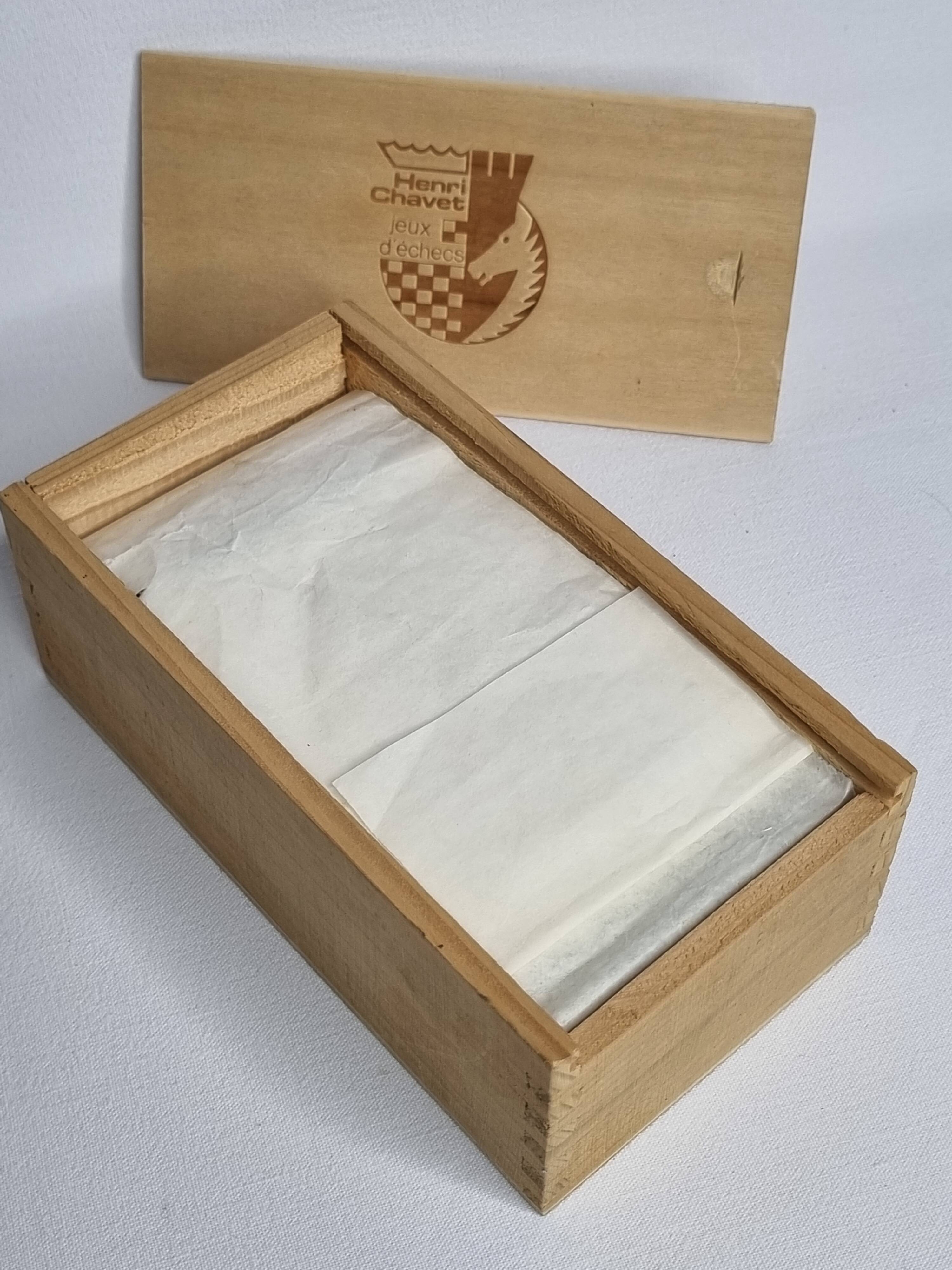 Jeu d'échecs en bois Henri Chavet modèle Régence