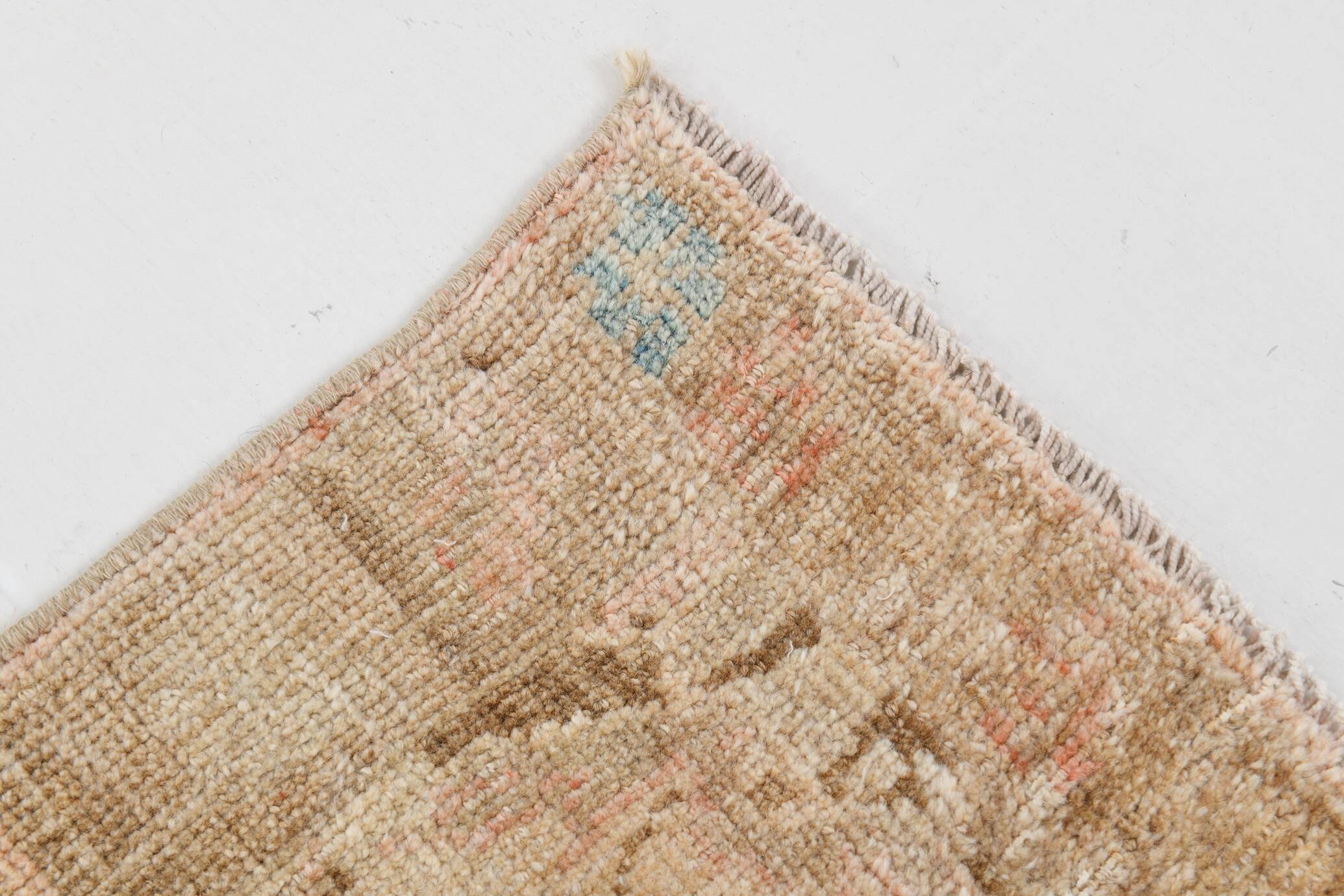 Tapis persan oriental marron et beige, 198x308 cm