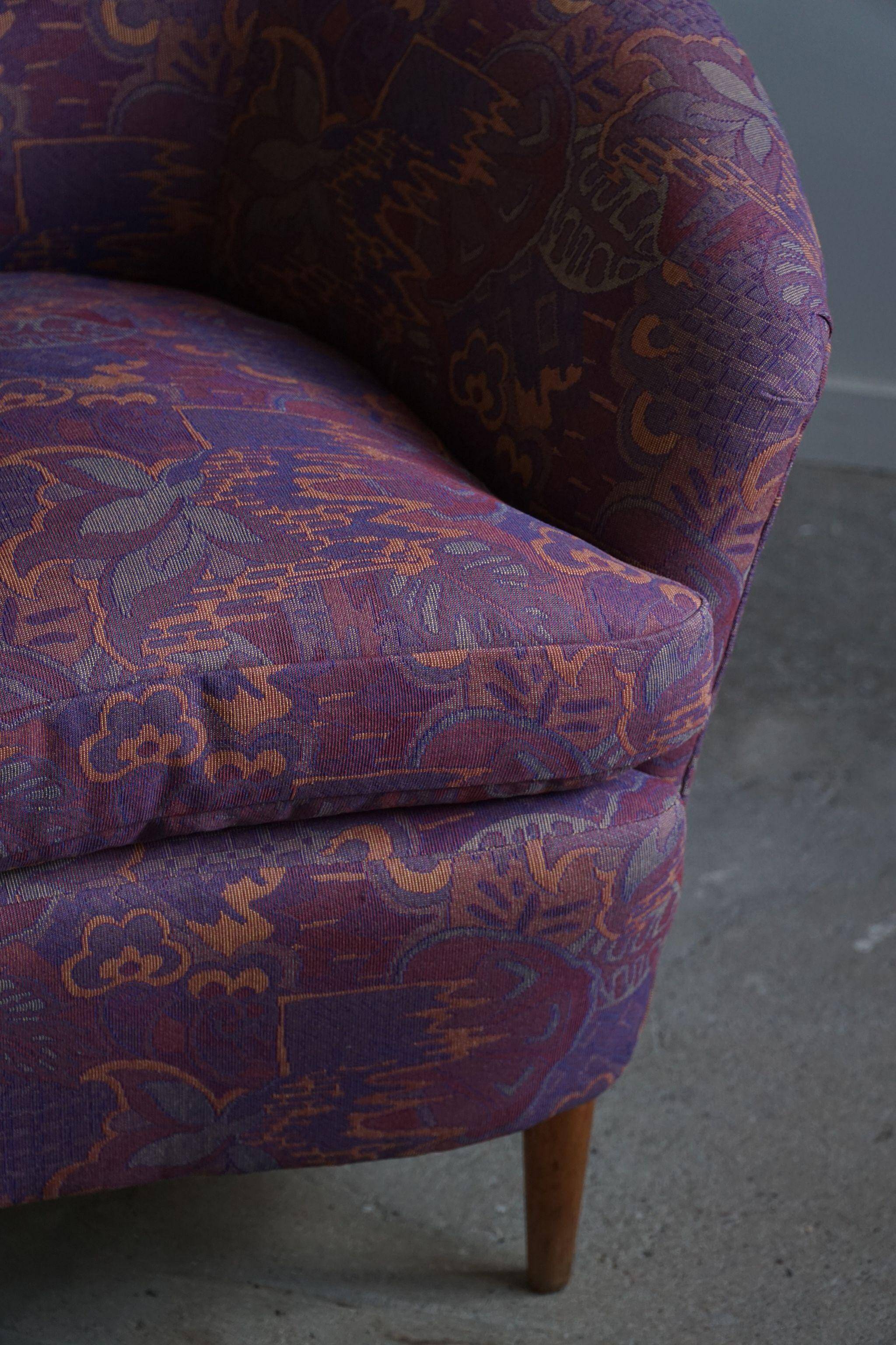 Gio Ponti, Casa E Giardino, a pair of lounge chairs, reupholstered, 1940s