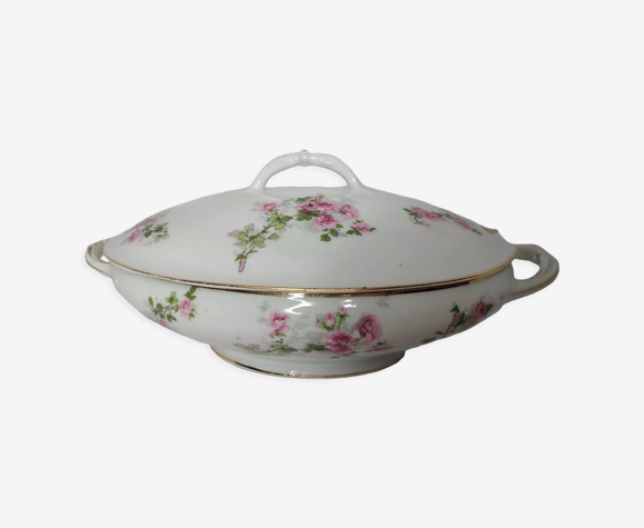 Soupière en porcelaine