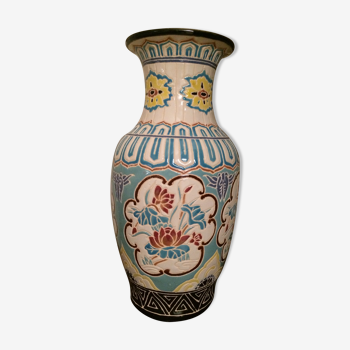 Vase en céramique colorée