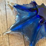 Murano glass bowl from the 1960s in perfect condition.