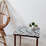 Vintage side table, plant door