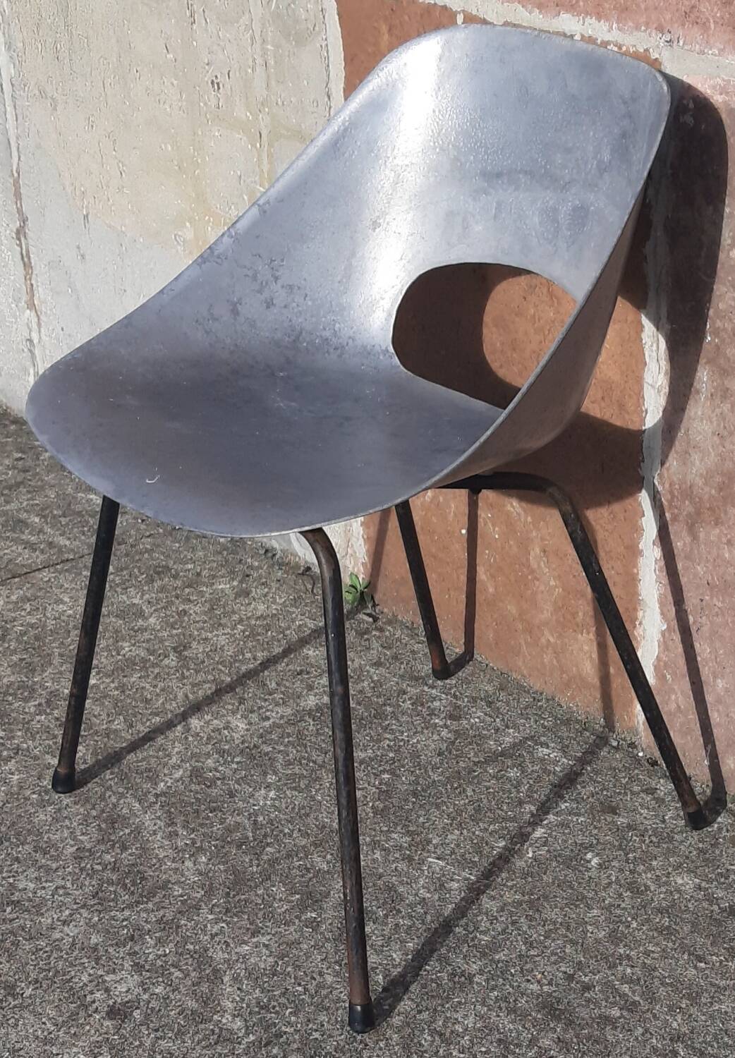 Chaise tulipe Pierre Guariche. (Edition Steiner, années 50)