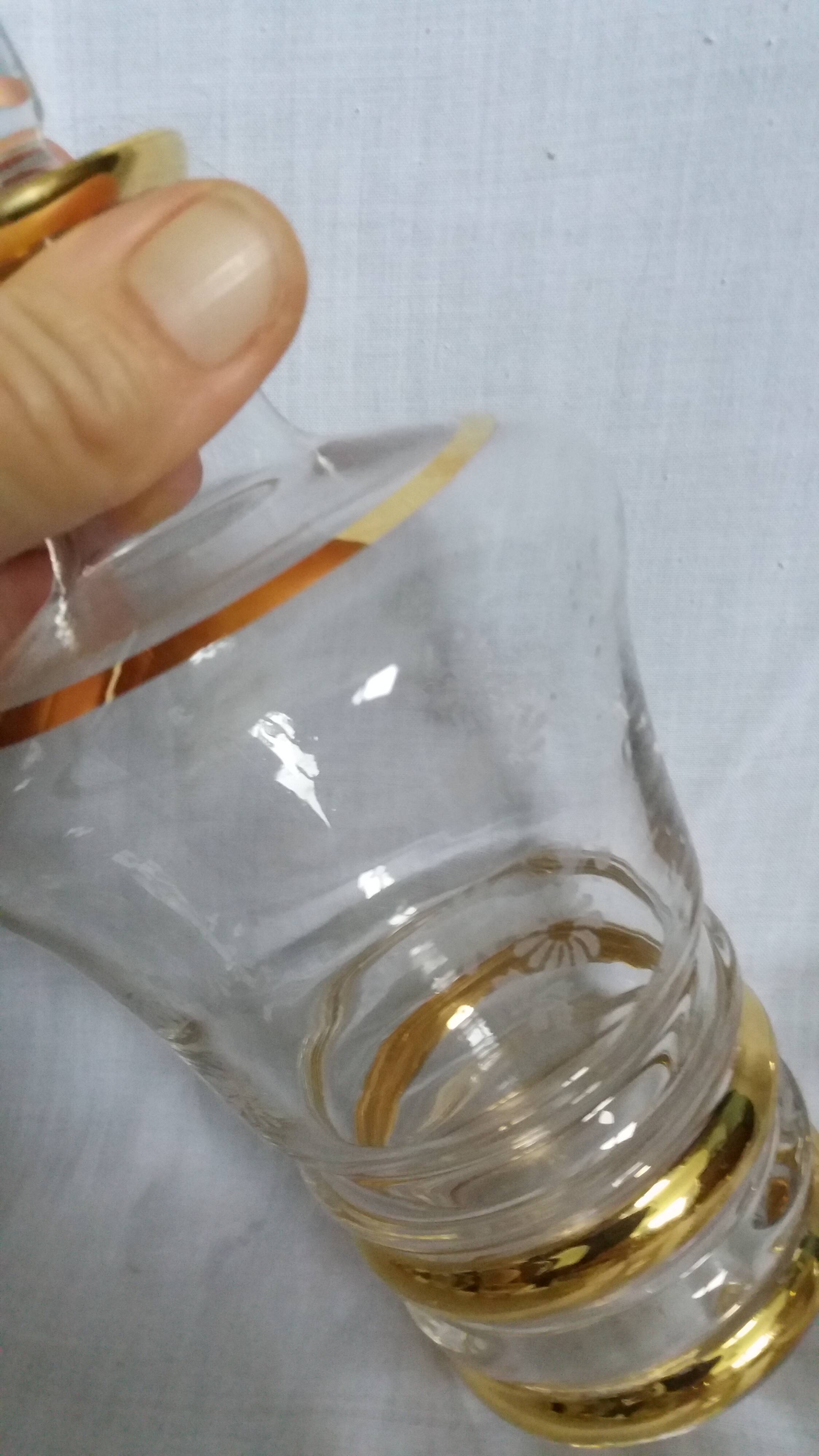 Service à liqueur en verre gravé et dorure