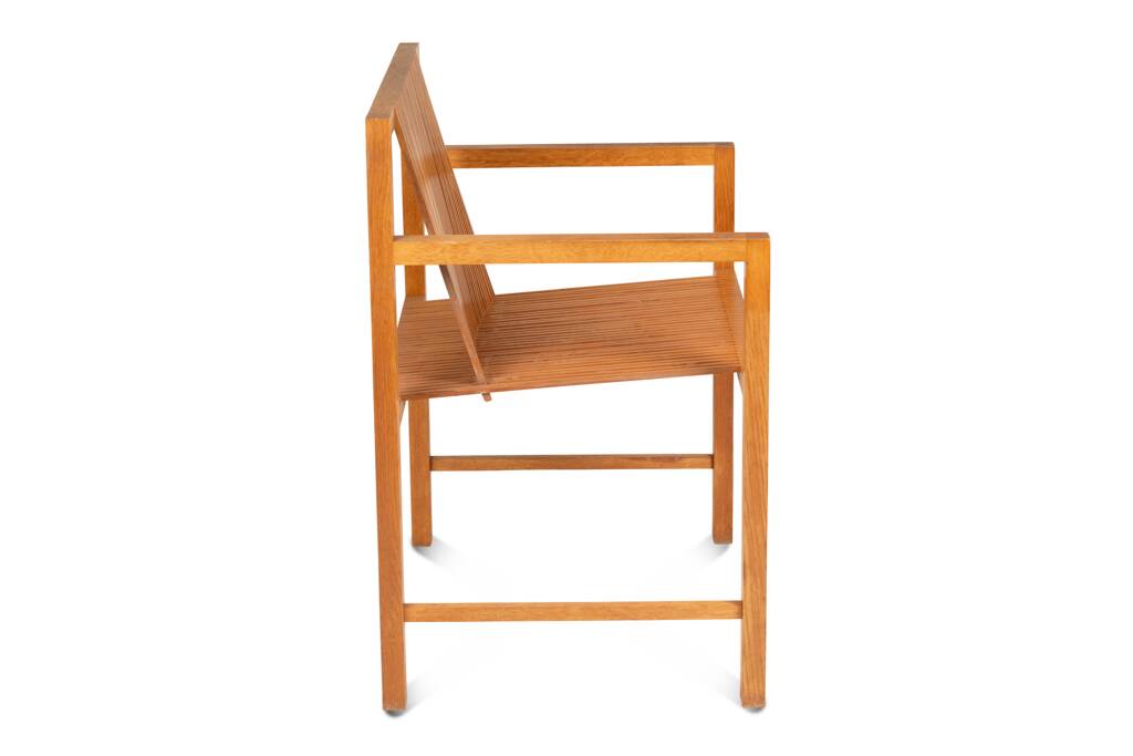 Ruud Jan Kokke. Pair of minimalist oak armchairs. 1980s.