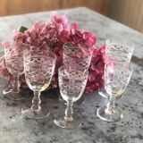 6 Verres anciens en cristal gravé