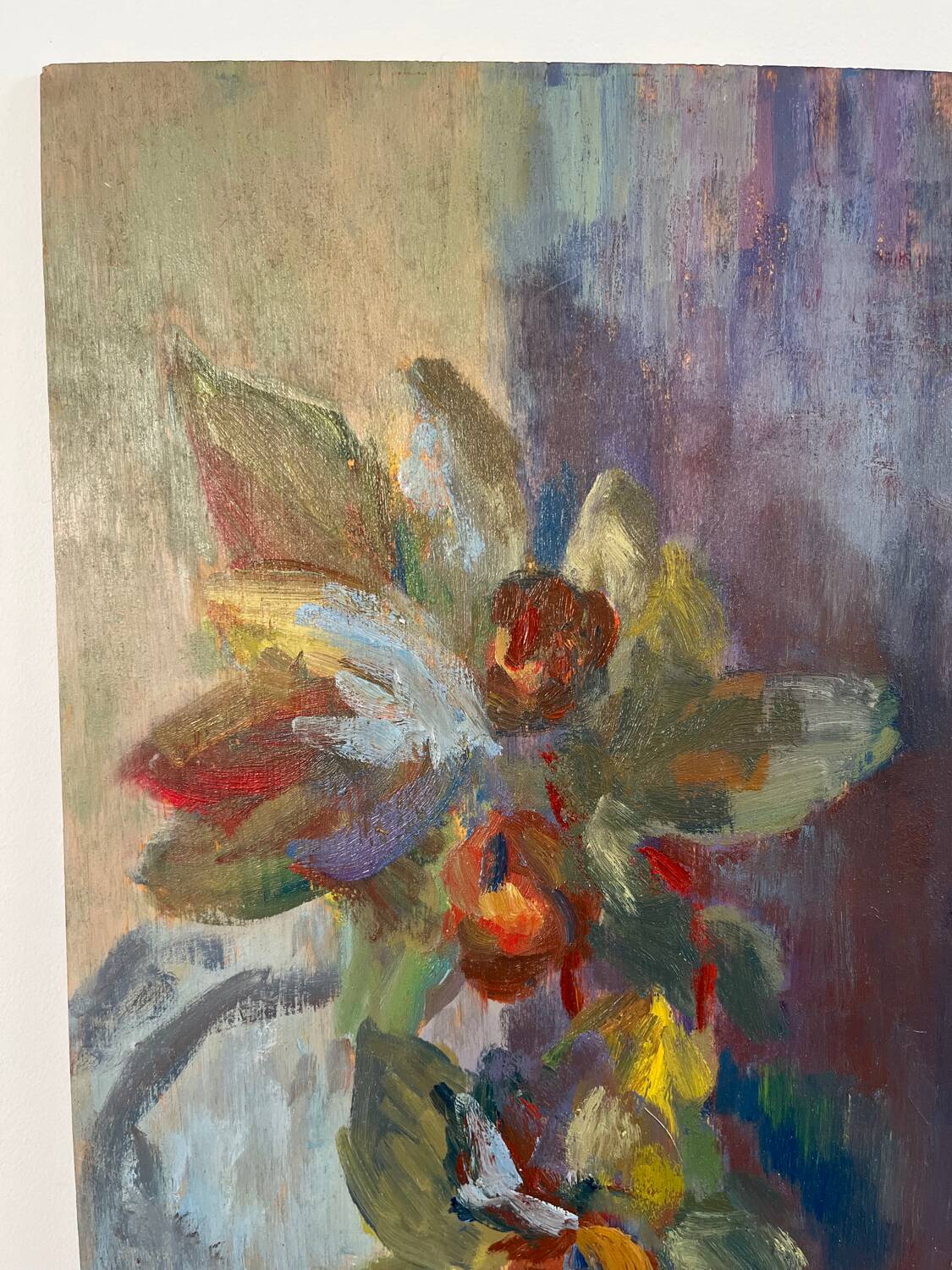 Still life and flowers, oil on panel signed Marina Farolet.
