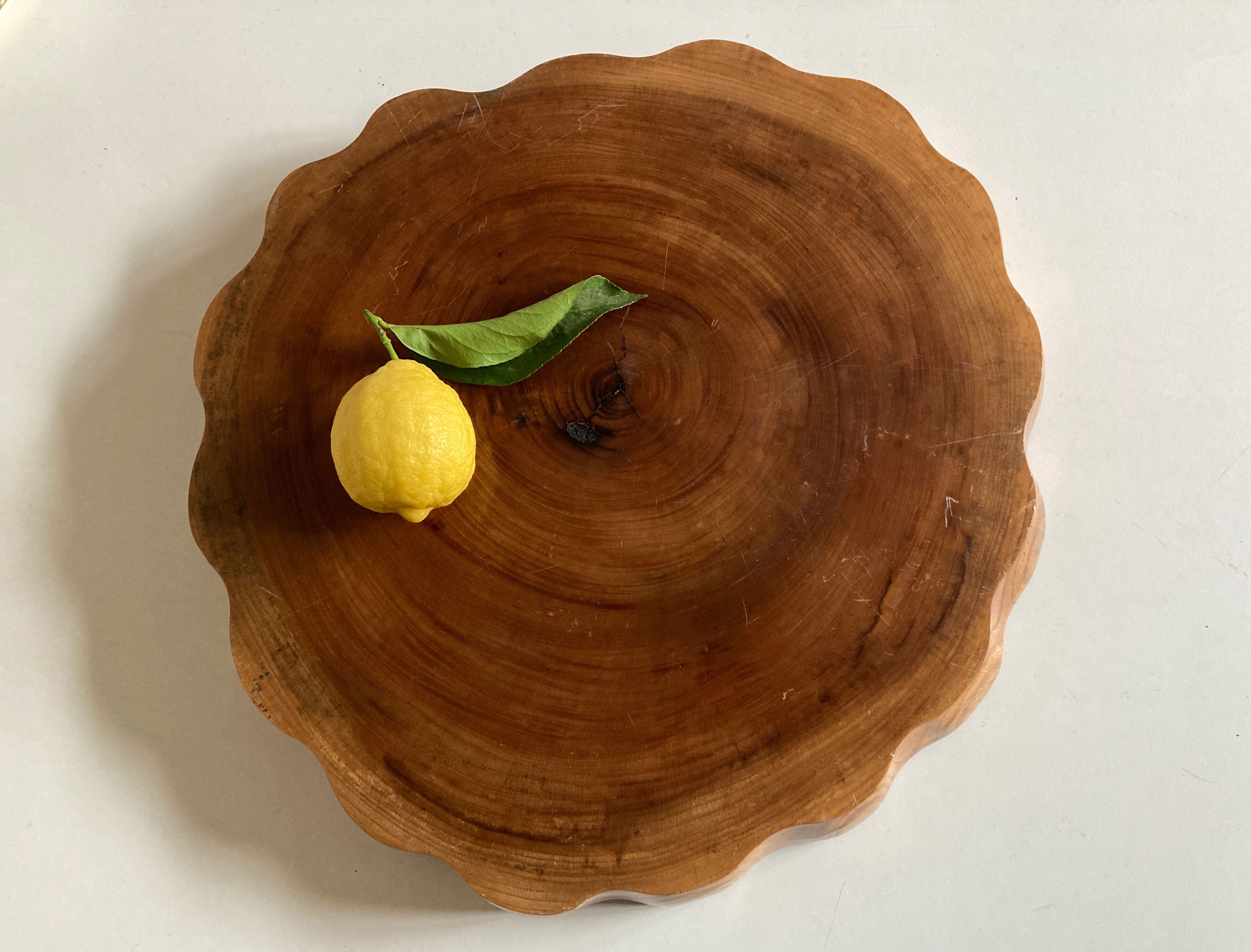 Massive elm log tray Japan 1970