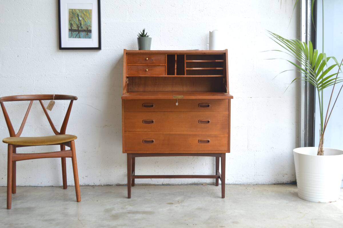 Teak secretary 77cm