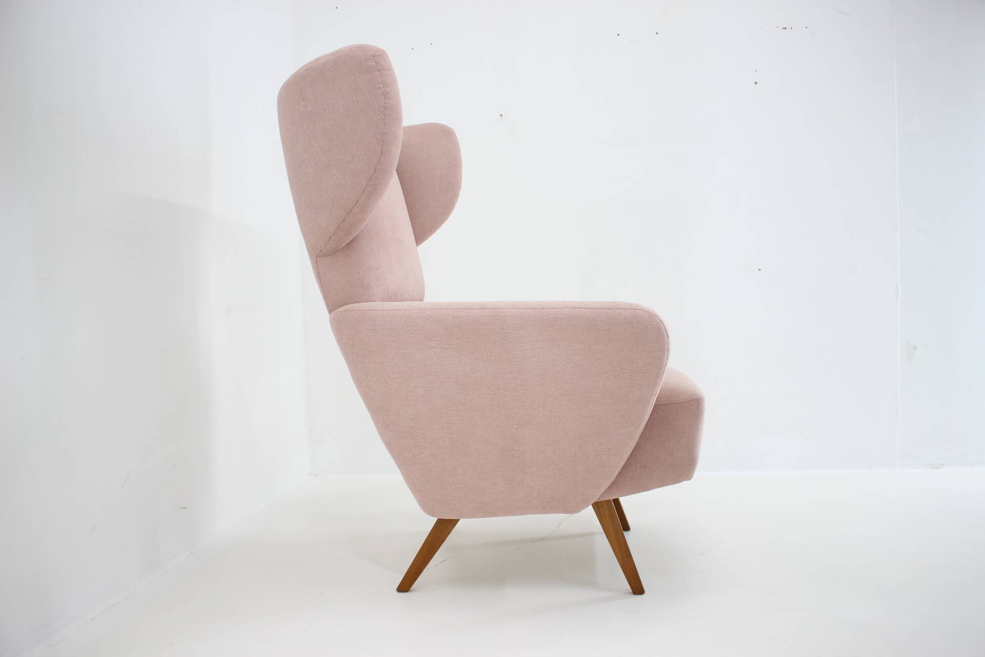 Chaise des années 1960, Tchécoslovaquie