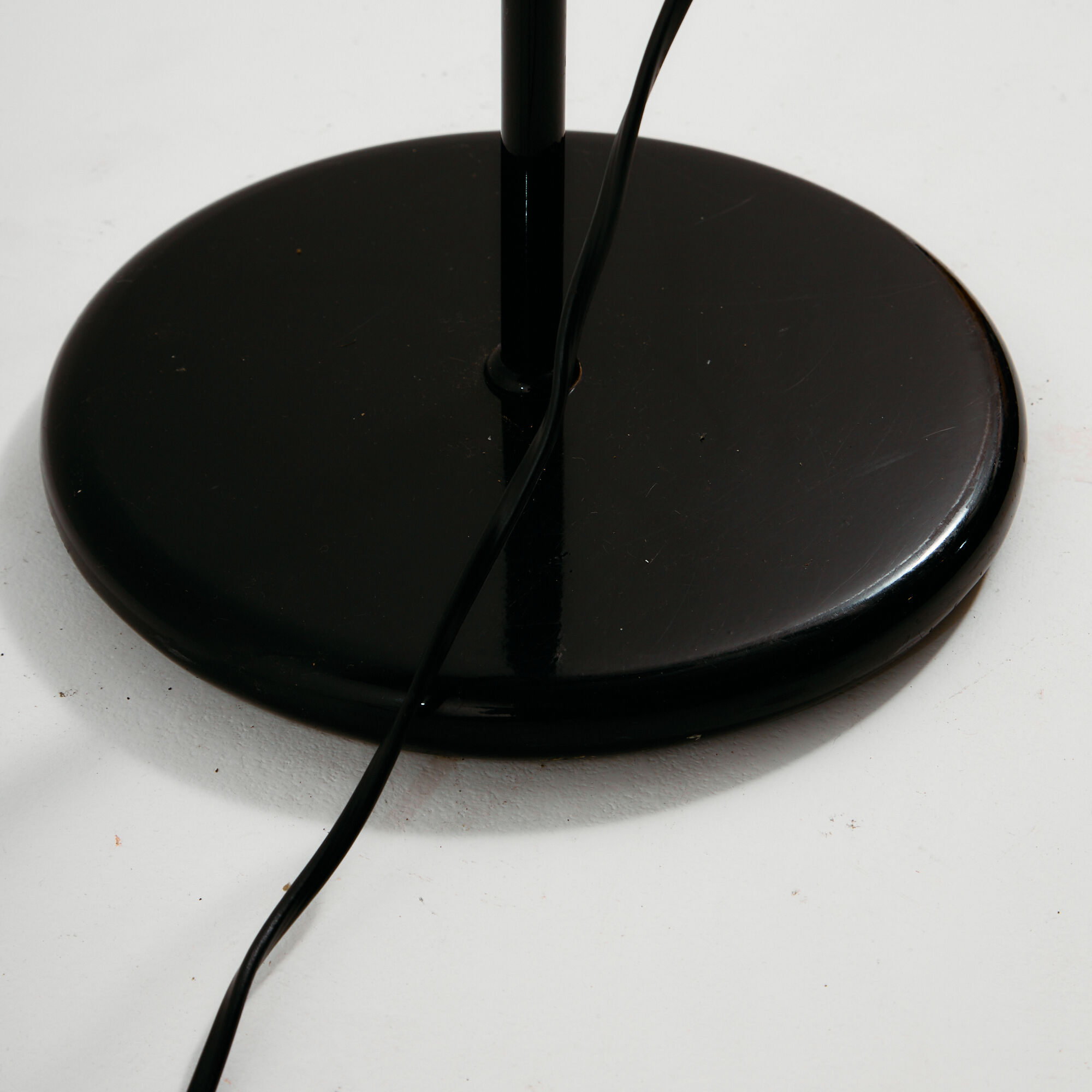 Metal floor lamp