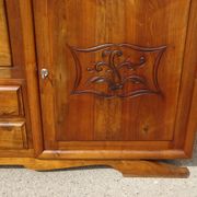 Grand buffet 2 corps en noyer et marbre