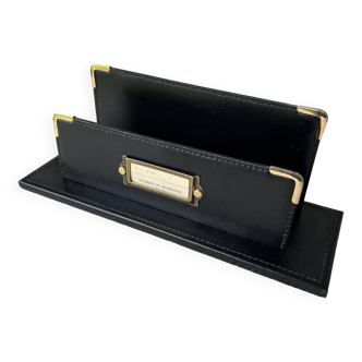 Mail holder in black leather and brass