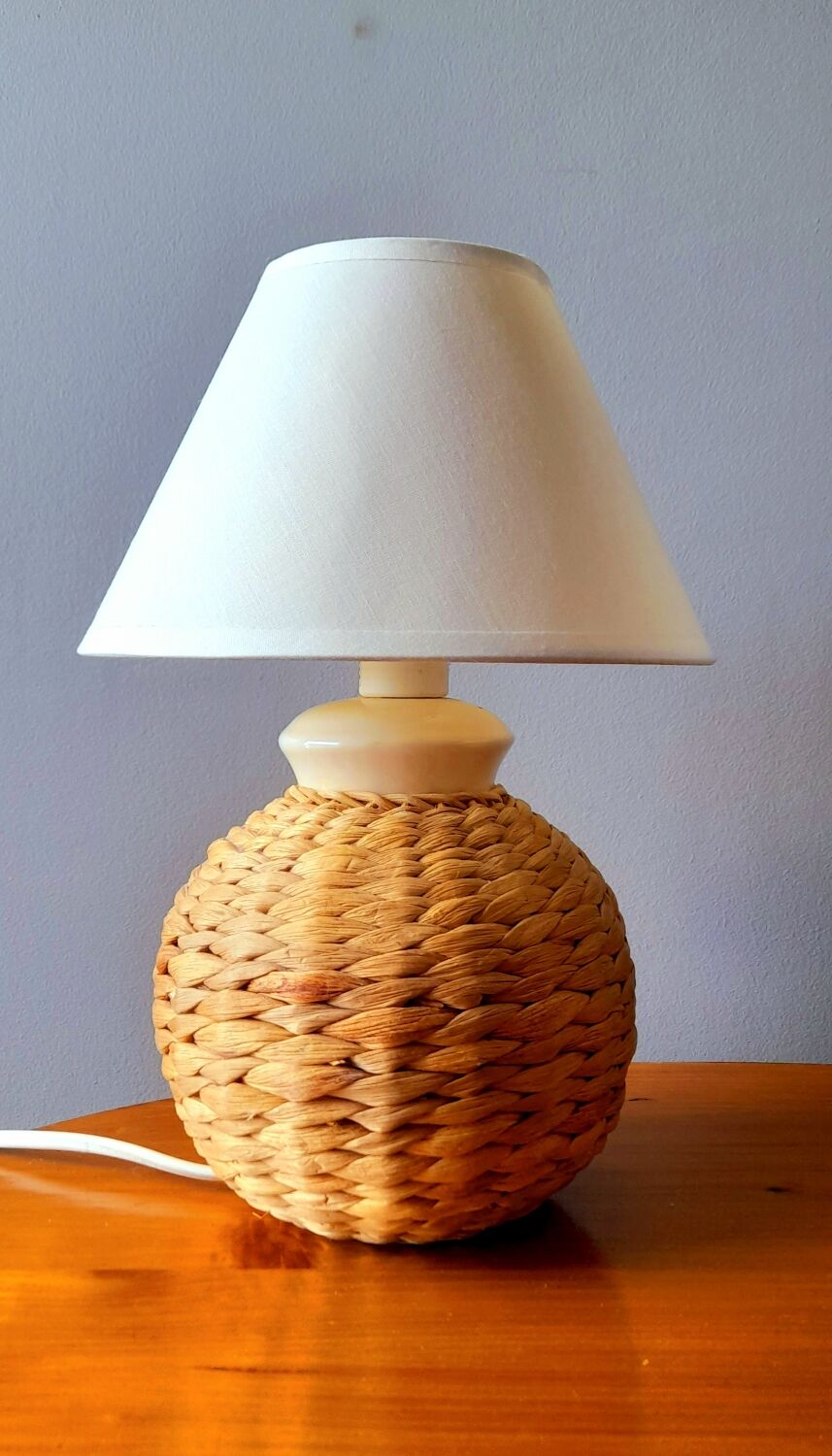 Pair of lamps in braided vegetable fiber