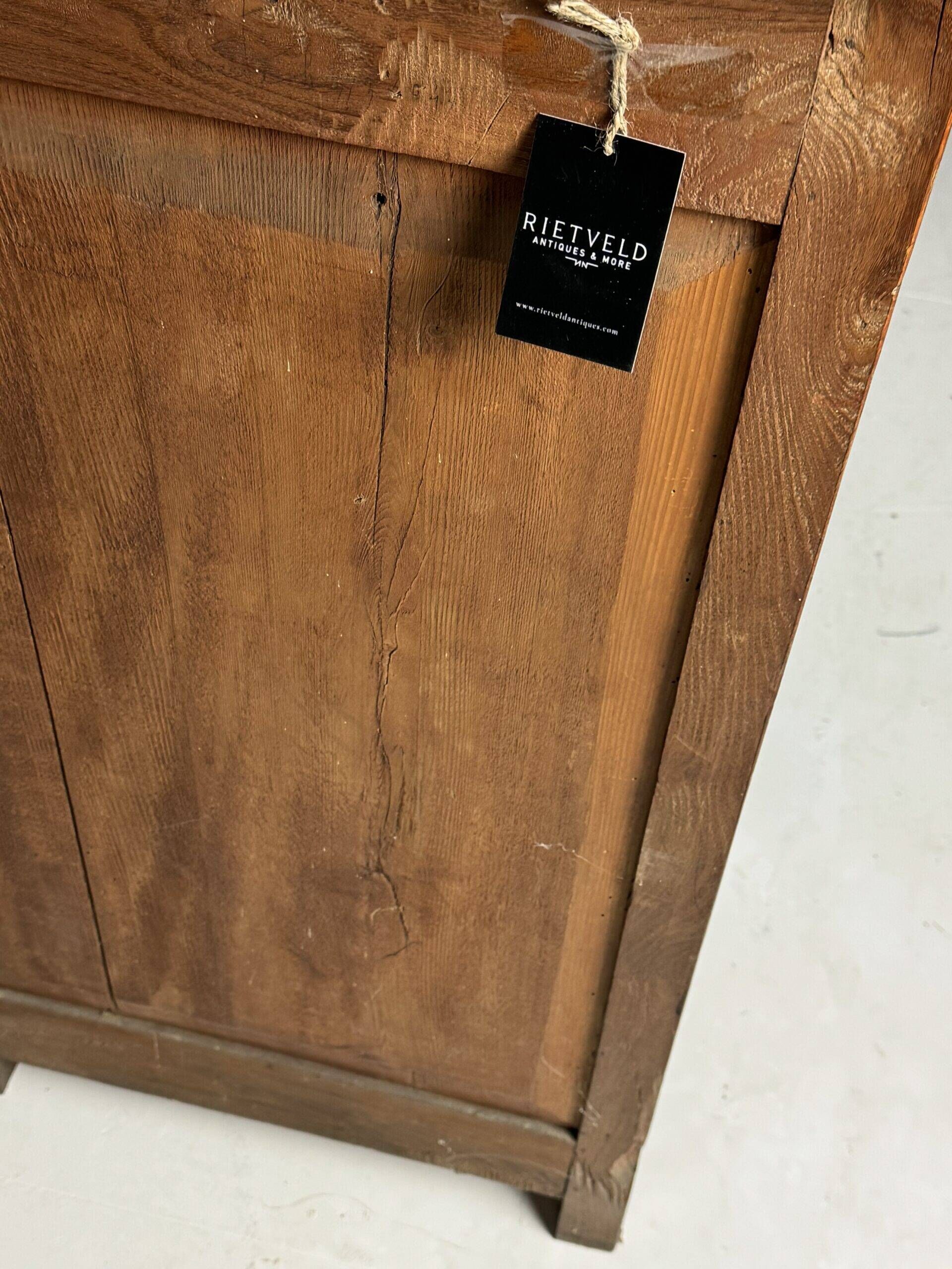 Country antique chest of drawers