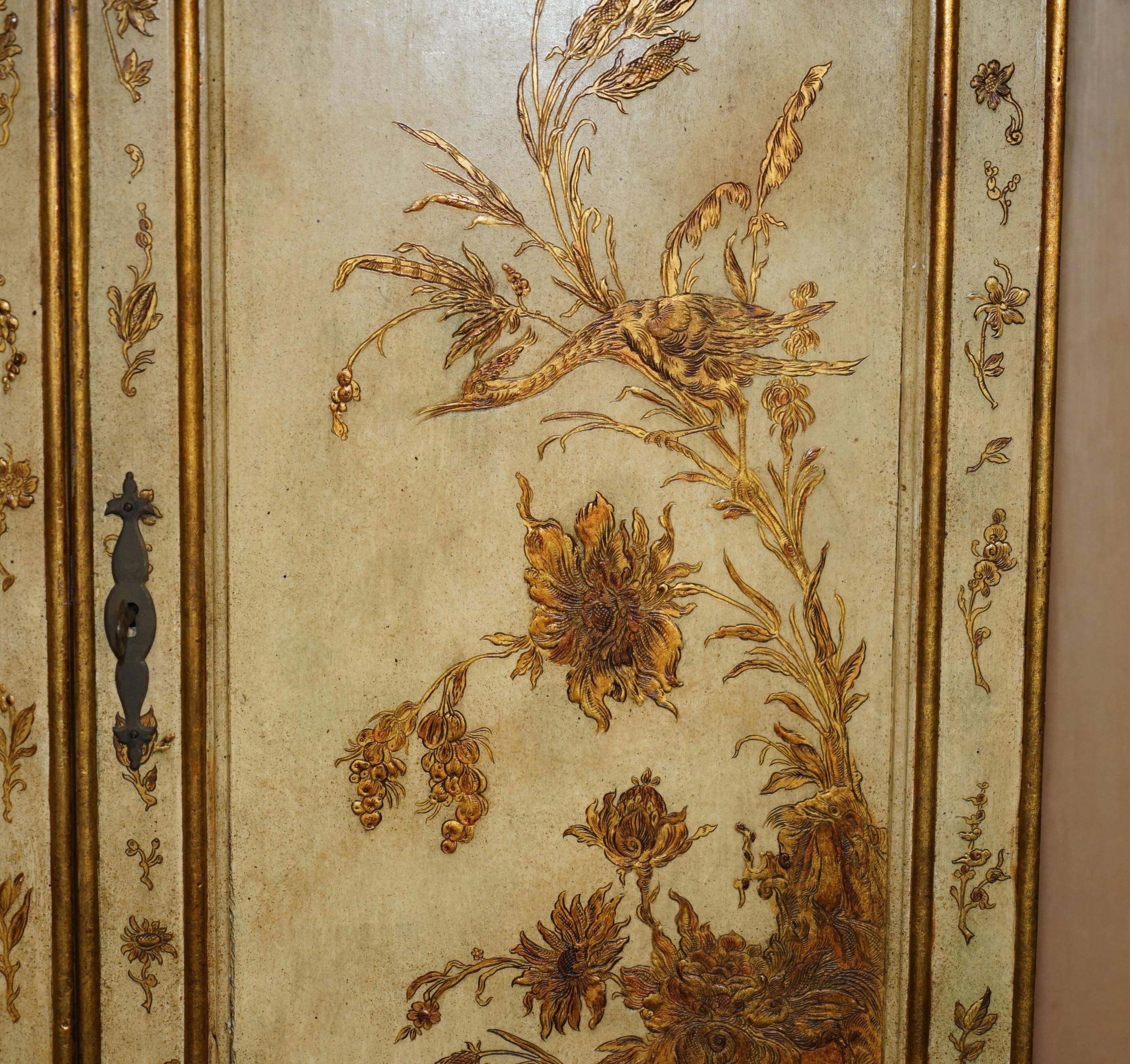 Secrétaire vénitien chinoiserie circa 1900 décor laiton doré