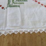 Nappe ancienne brodée