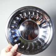 Set of 3 vintage stainless steel bowls from the 1980s.