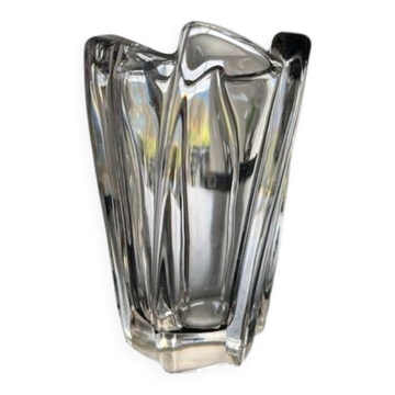 Glass vase
