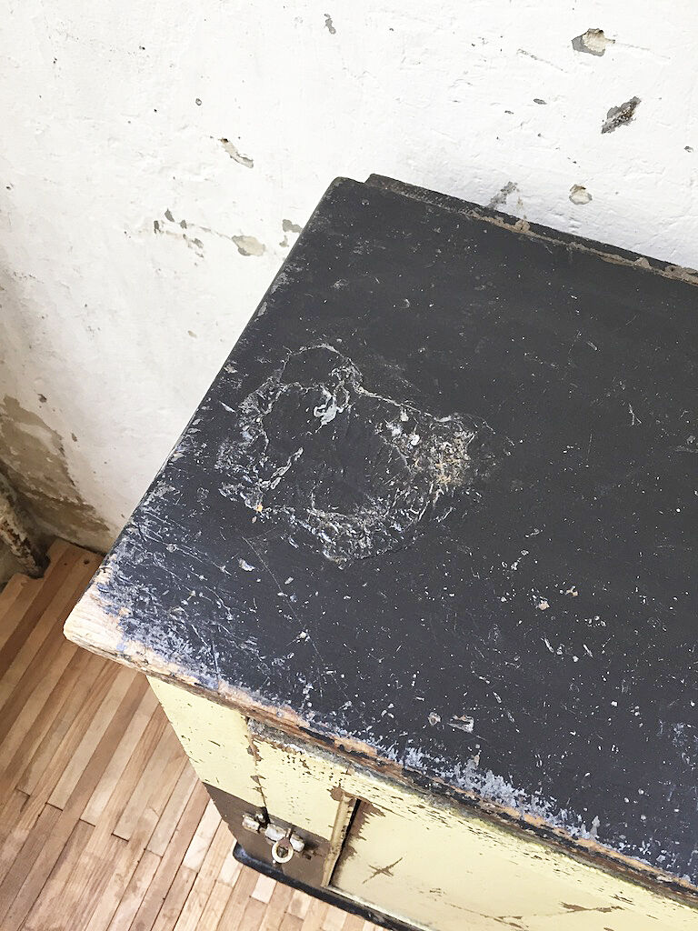 Patinated workshop furniture