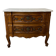 Commode sauteuse en merisier de la fin du  XVIII ème