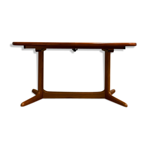 table ovale extensible en teck par Rasmus