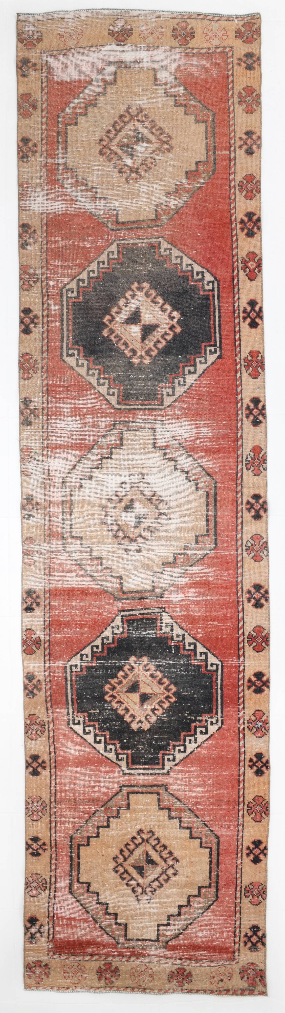 3x12 Classic Persian Runner Rug, 97x398Cm