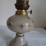 Lampe a pétrole pied en grès