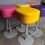 Lot 6 tabourets haut de bar pop style années 60s