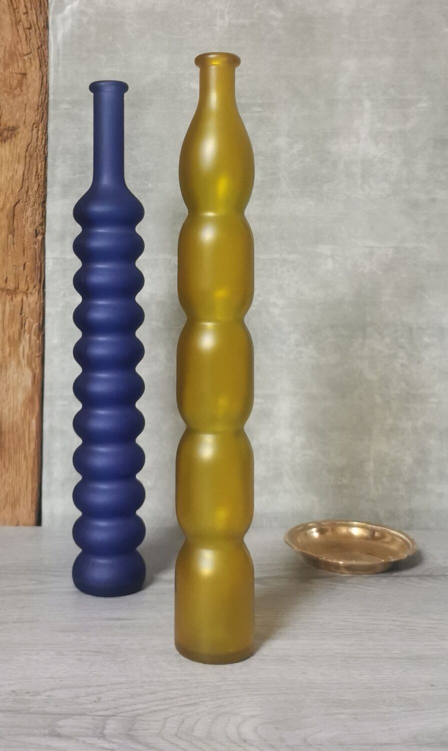 Corrugated glass soliflores