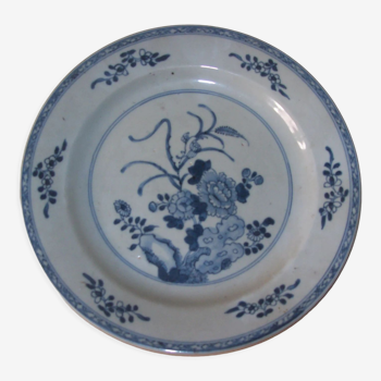 Old 19th Chinese plate