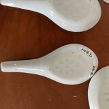 Chinese soup spoons