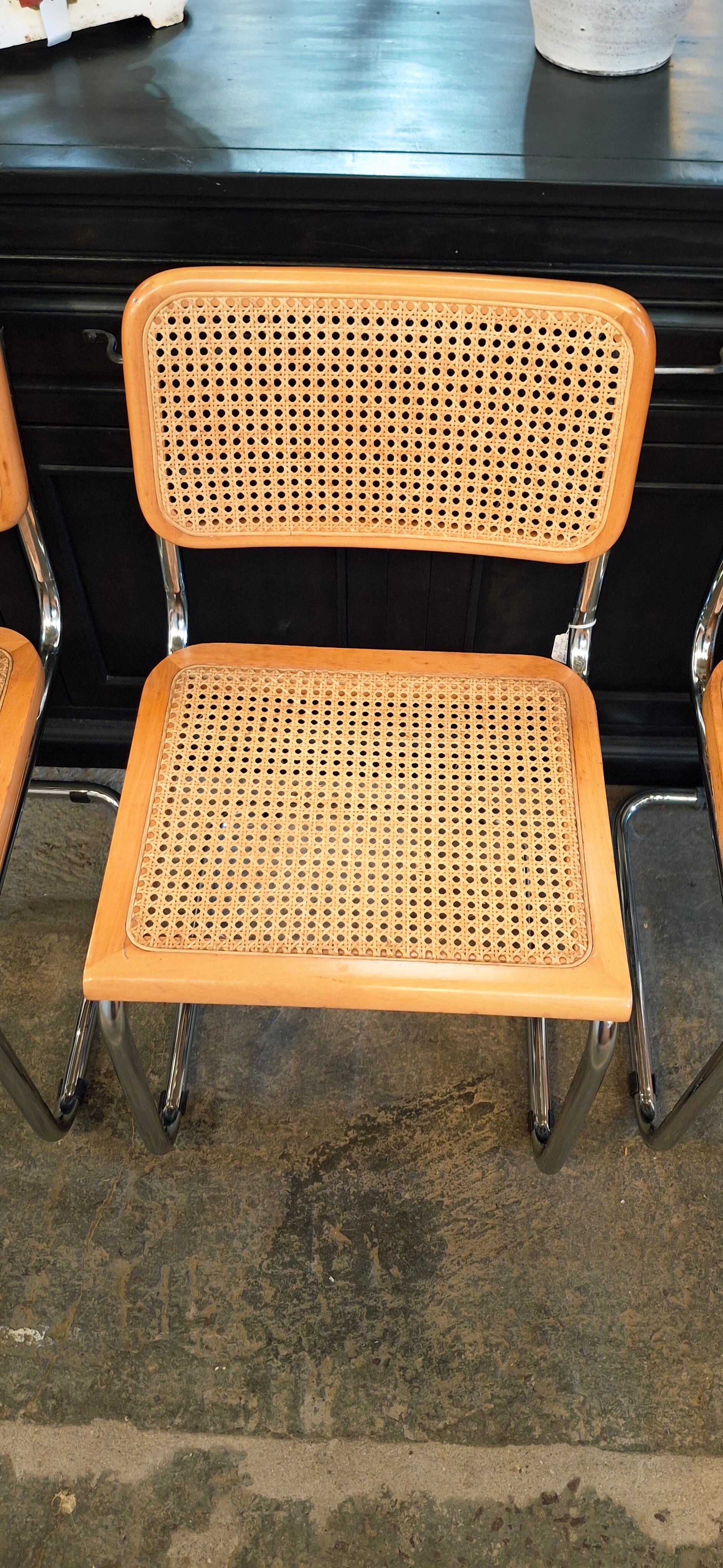 Chaises Marcel Breuer Cesca B 32