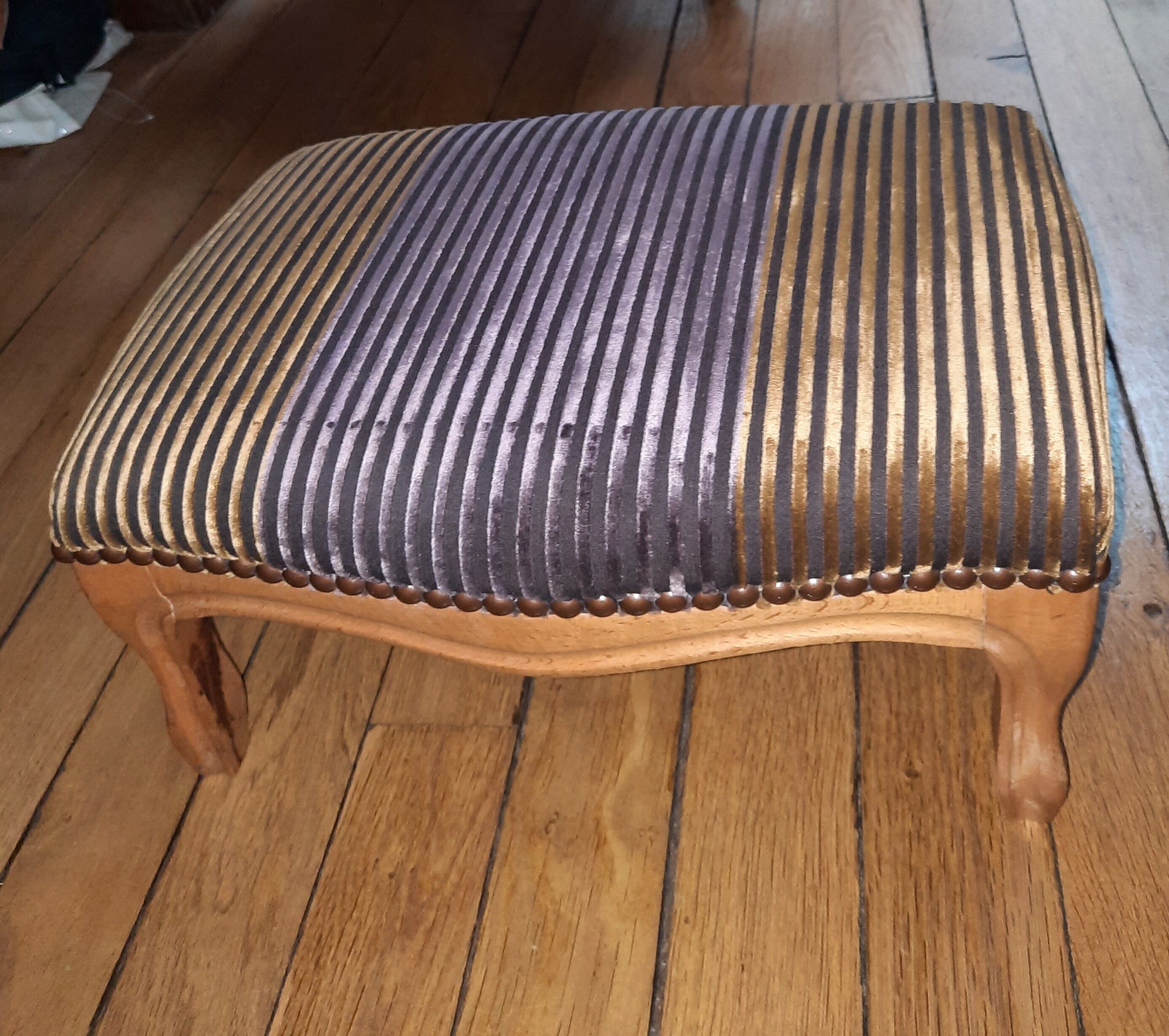 Foot rest upholstered in Louis XV style