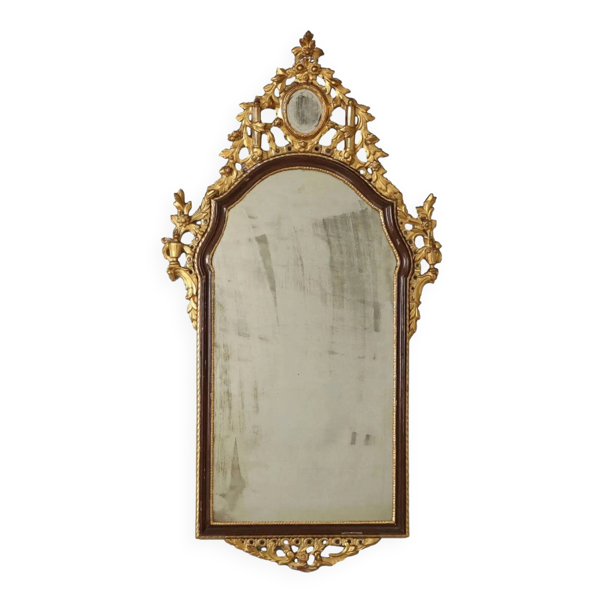 Neoclassical antique mirror in gilded wood, Italy, 18th century.