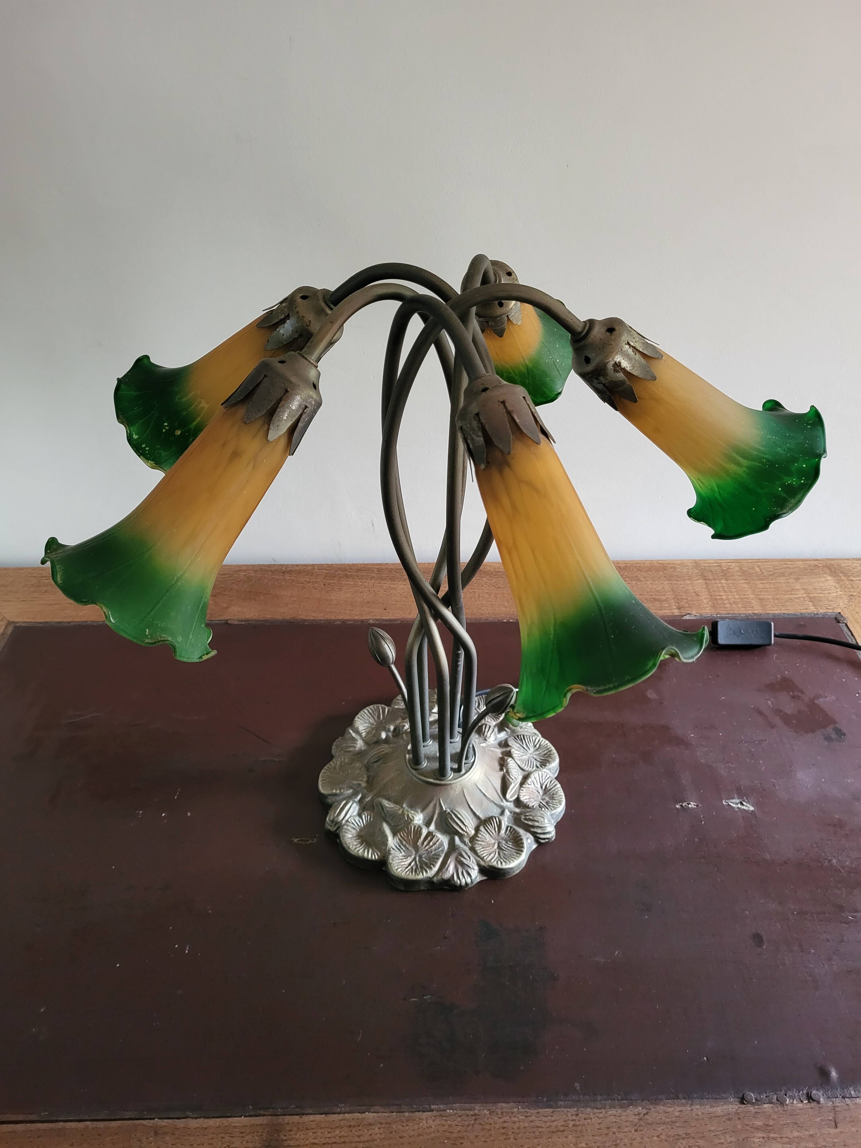 Lampe Tiffany vert ambré