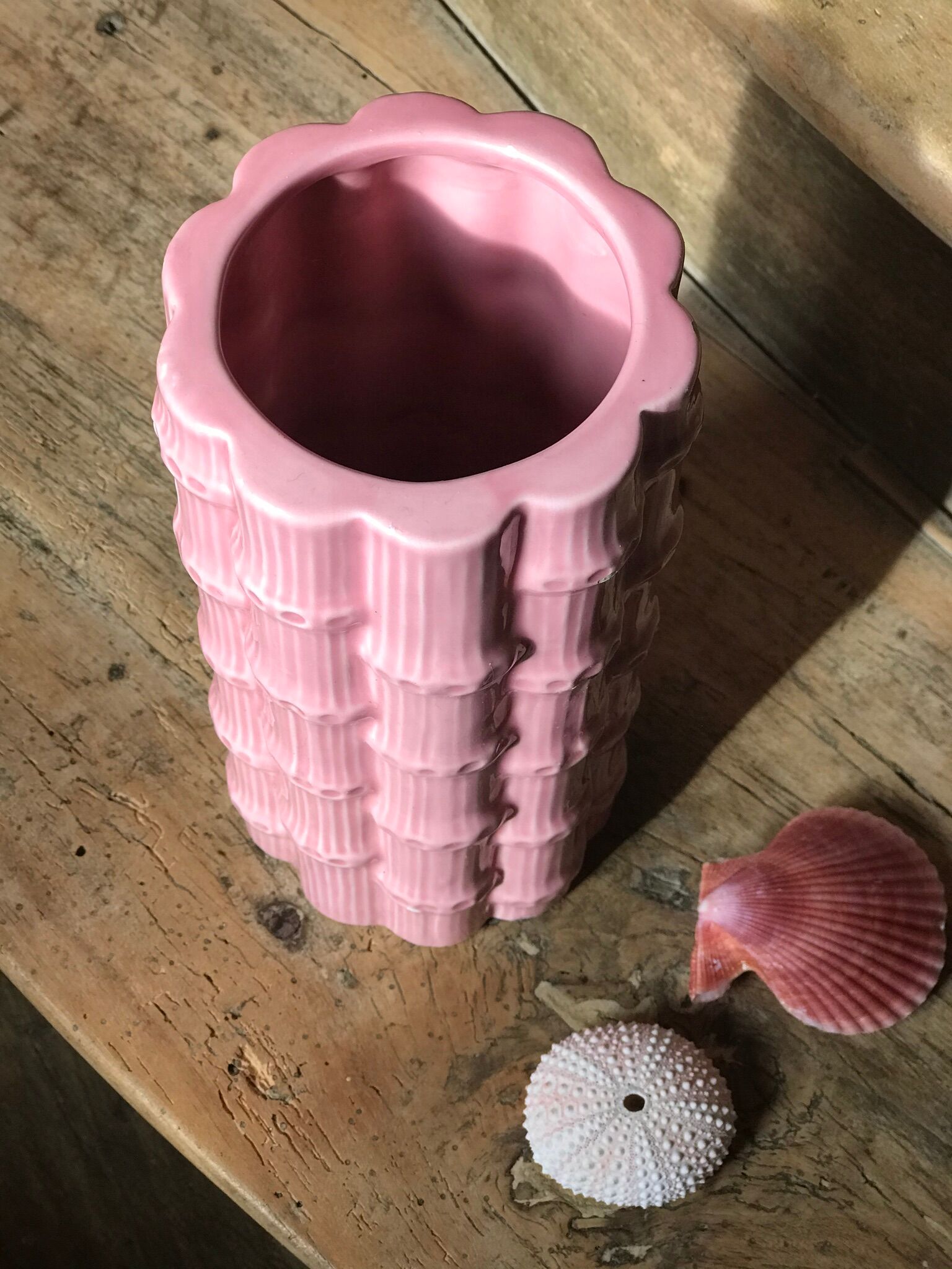 Bamboo vase 50s pink