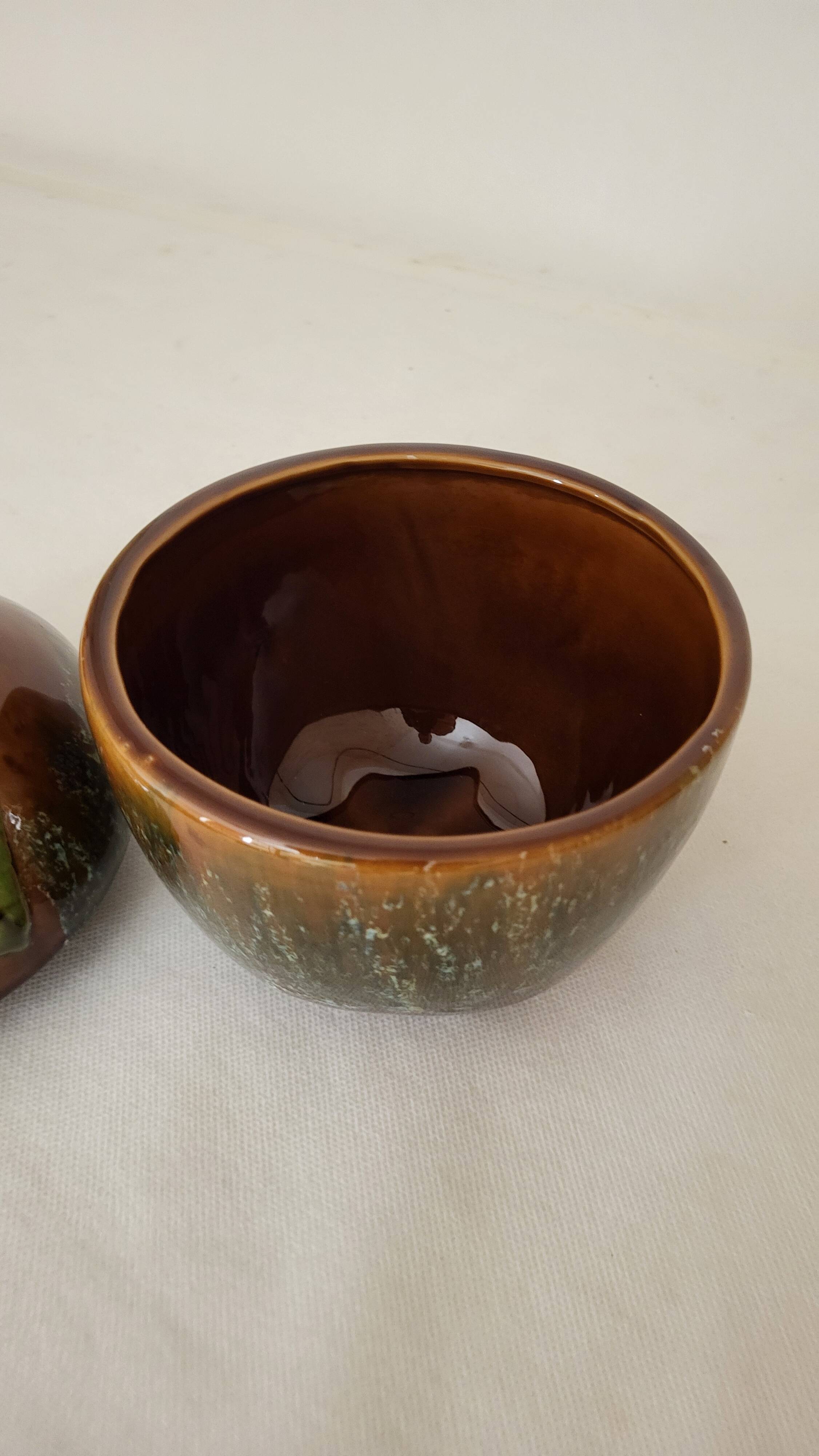 Covered stoneware pot