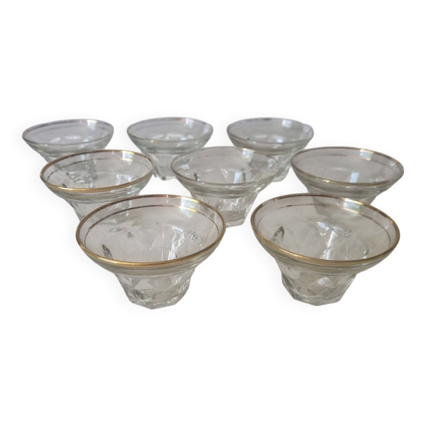 8 coupes a champagne ou a glace Art deco, 1940