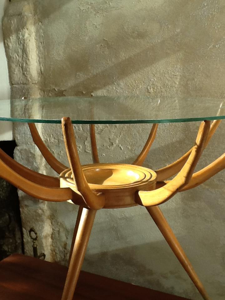Elegant table "spider" vintage