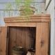 Armoire d'angle ancienne