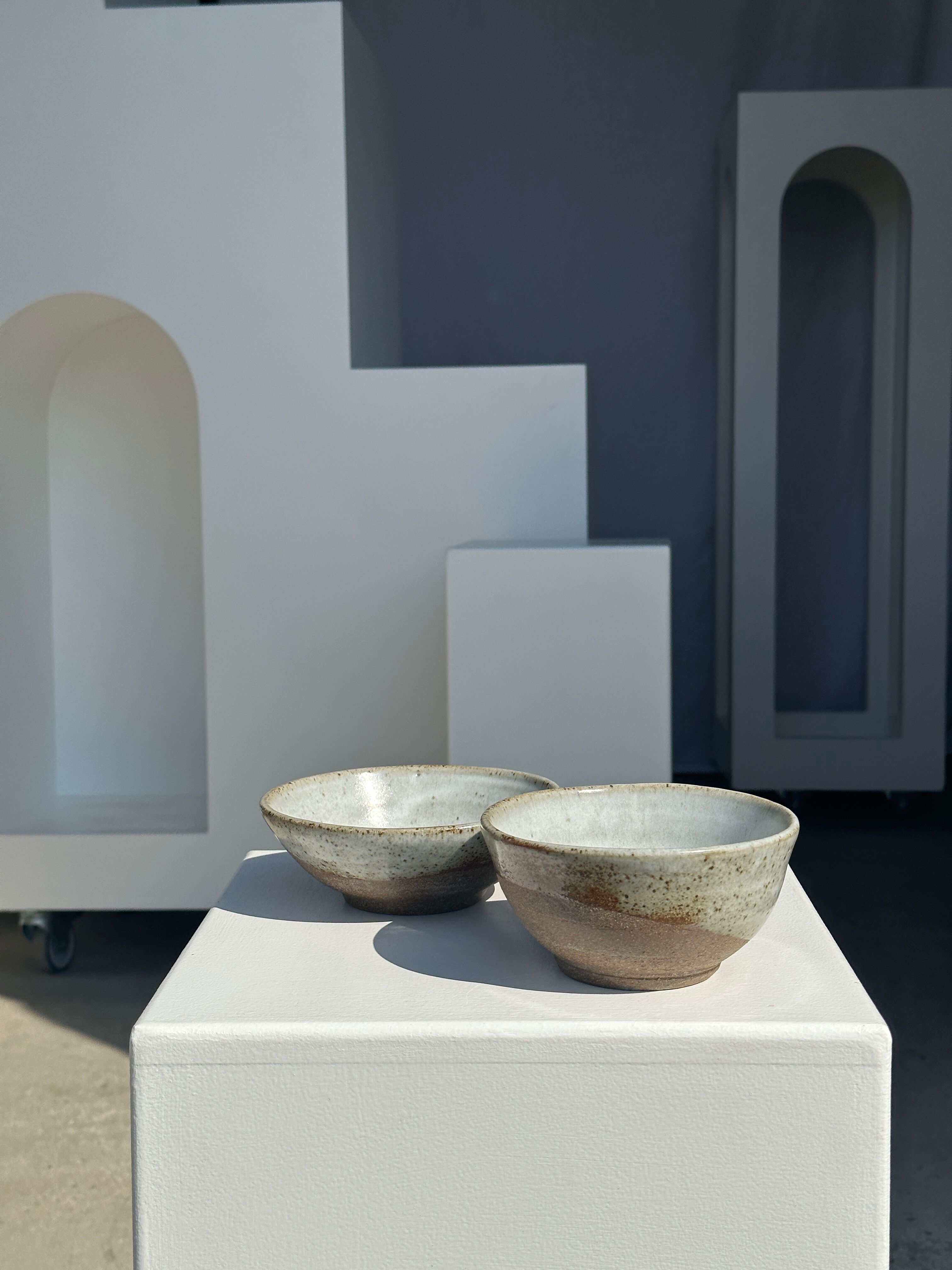 Duo of small brown bowls and speckled glazed ceramic (1top + 1bottom)