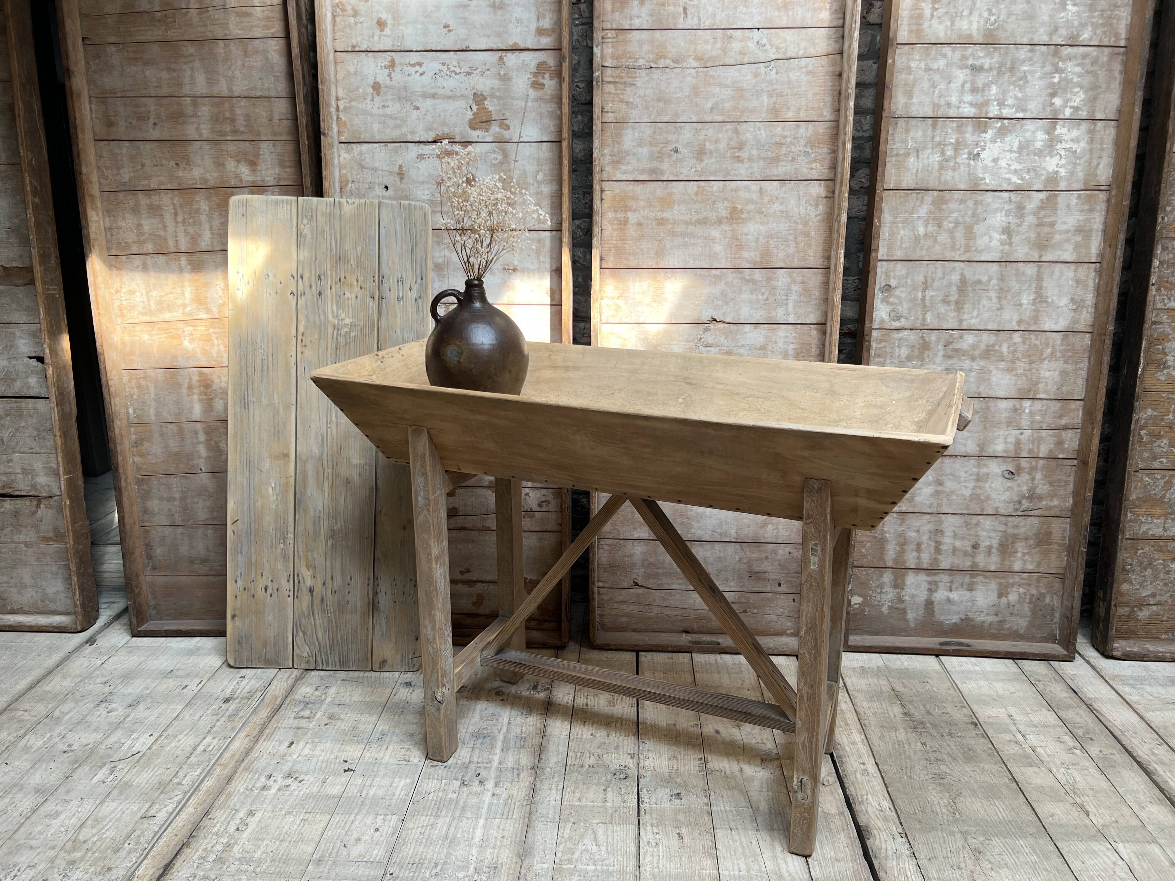 Light-wood pedestal bread maker furniture