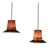 Suspensions en osier/métal noir/verre des années 1950.