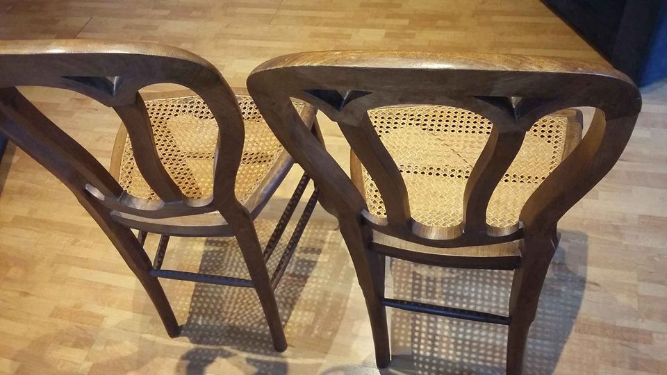 2 Louis Philippe canned chairs