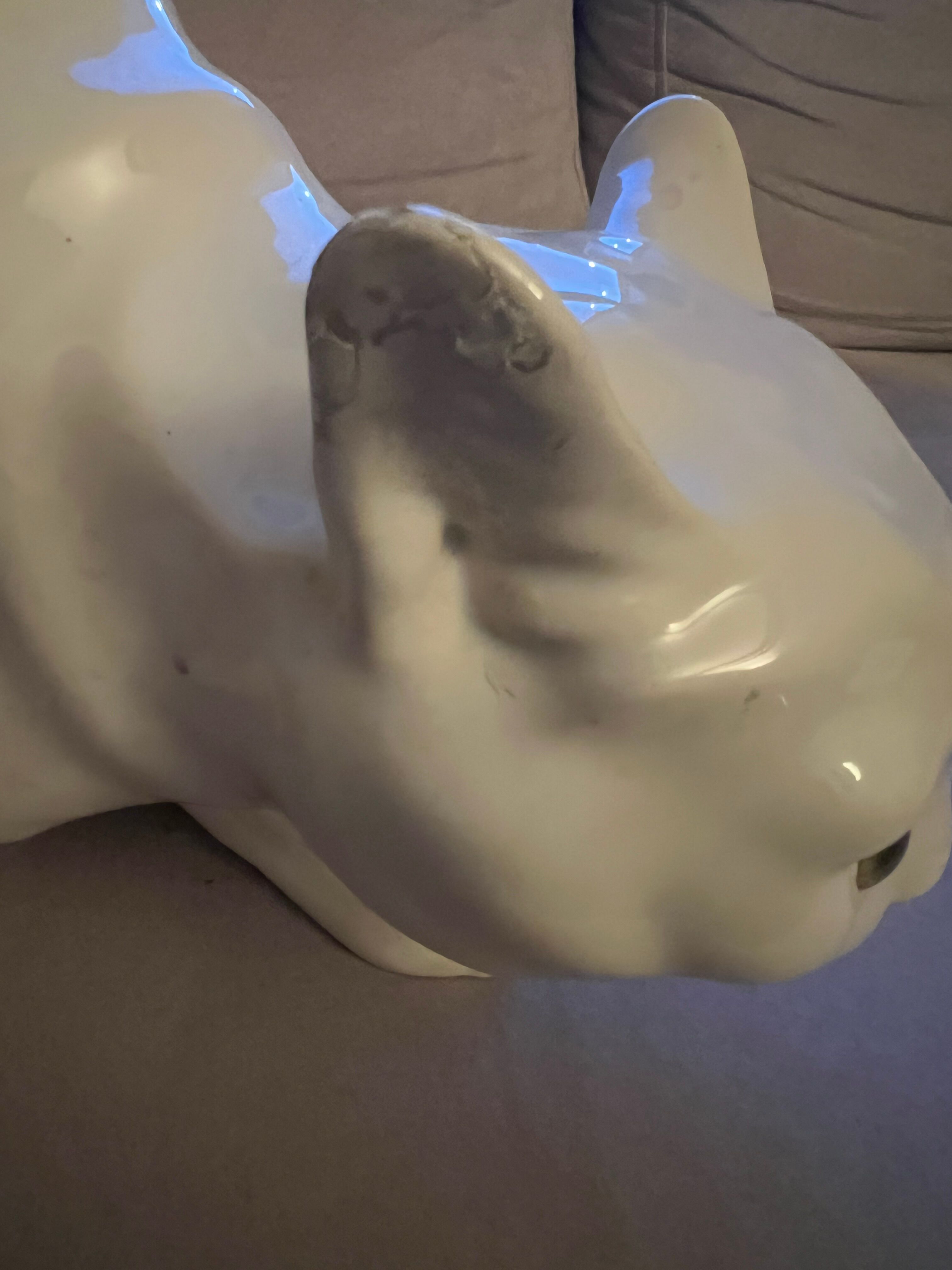 Chat porcelain Wiener Kunstkeramische Werkstätte 1900s